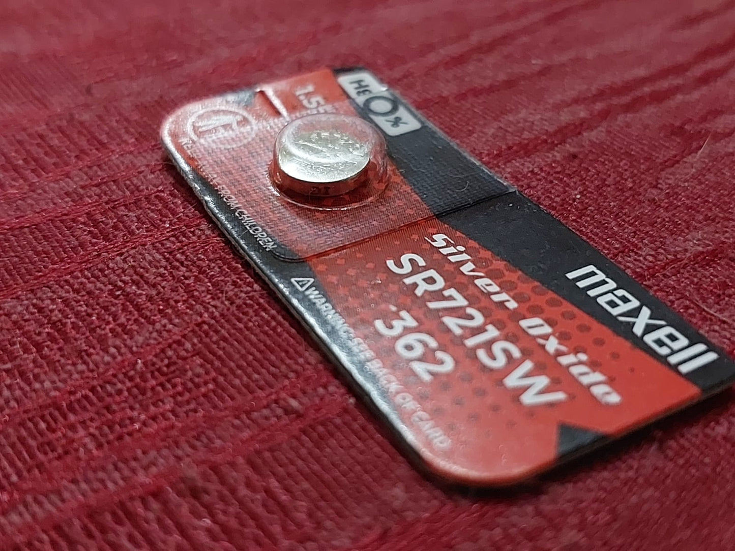 Maxell SR721SW Silver Oxide Button Cell Watch Battery – Original