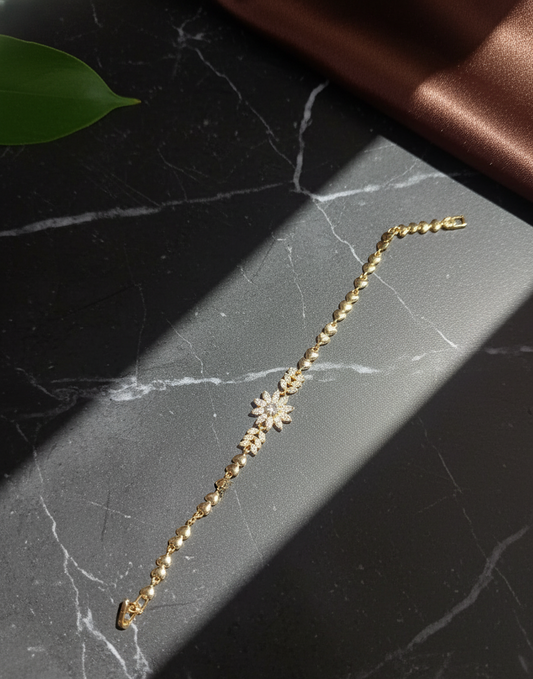 Crystal Bloom Heart Bracelet