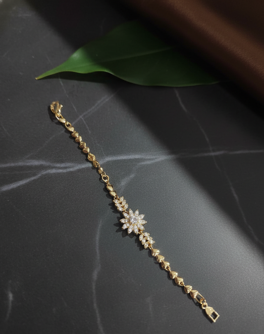 Crystal Bloom Heart Bracelet